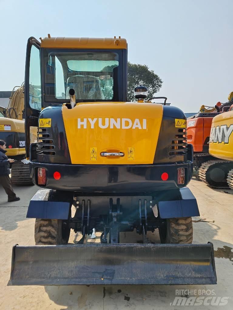 Hyundai Robex 60 W Gravemaskiner på hjul