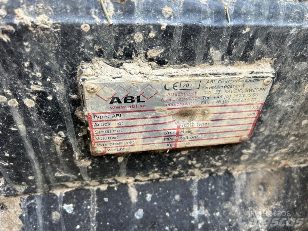 ABL S70 Skovle