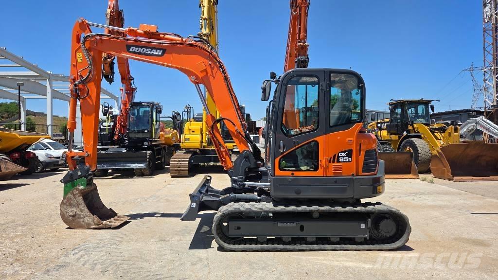 Doosan DX 85 Midi-gravemaskiner 7t - 12t
