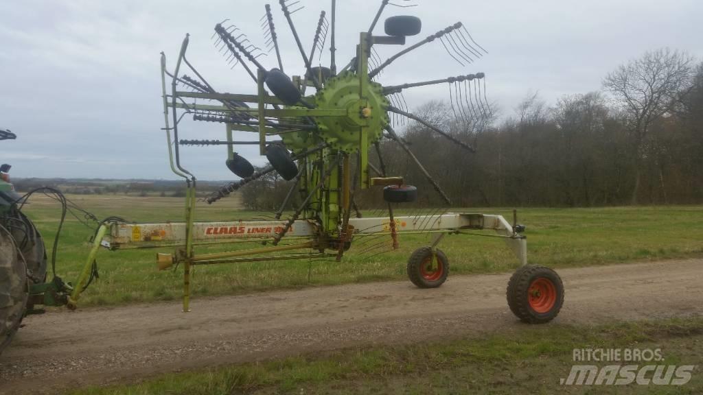 CLAAS 880 LINER River og høvendere