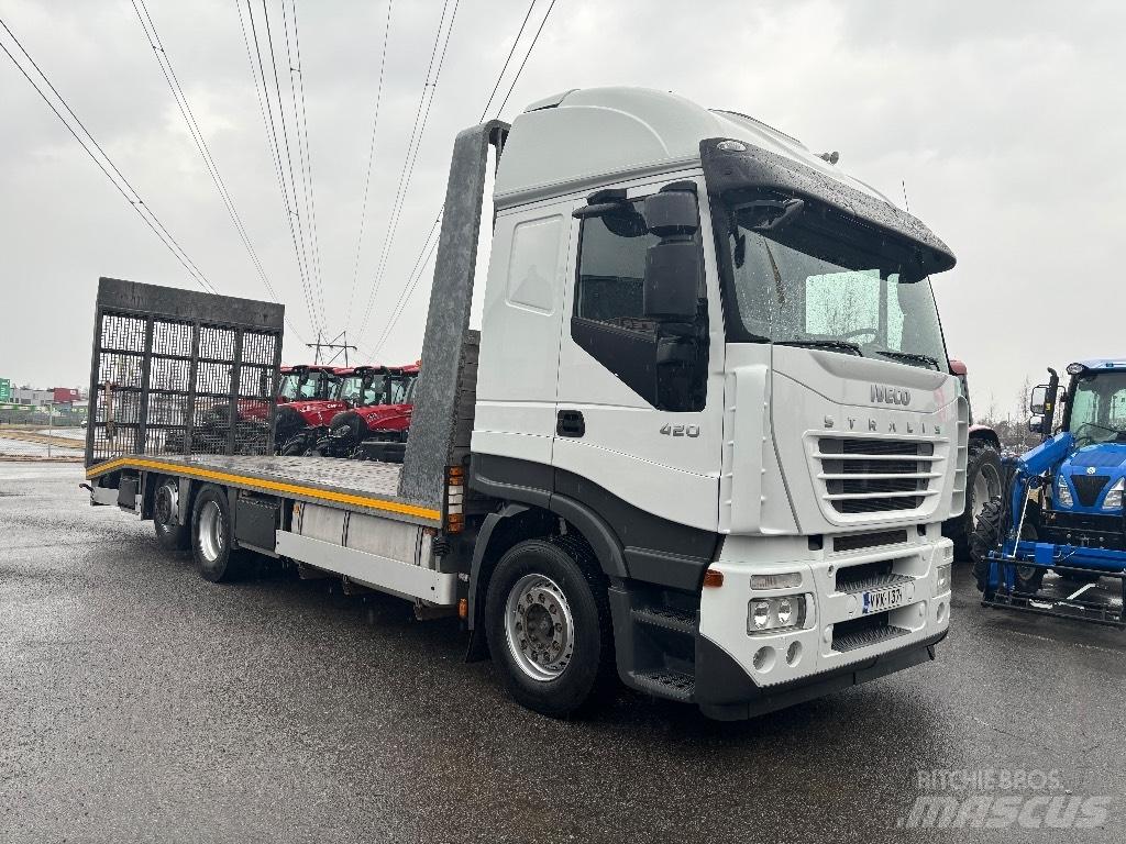 Iveco Stralis 420 Lastbil med lad/Flatbed