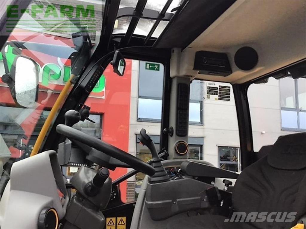 JCB tm 420 agri Minigravemaskiner