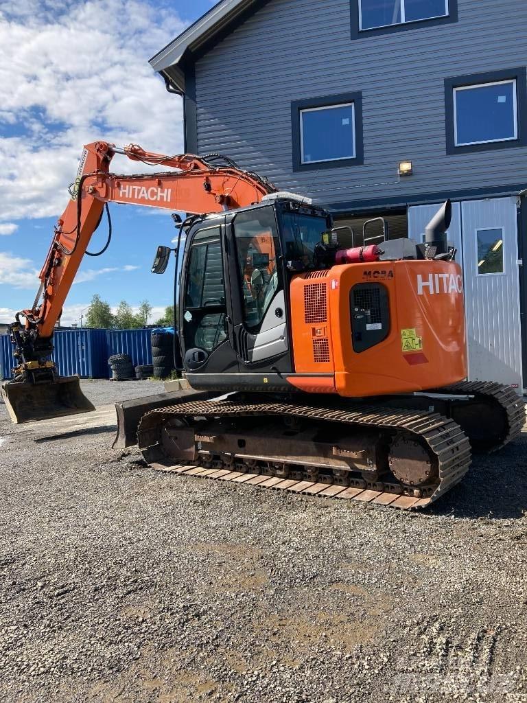 Hitachi ZX 135 US-6 Gravemaskiner på larvebånd