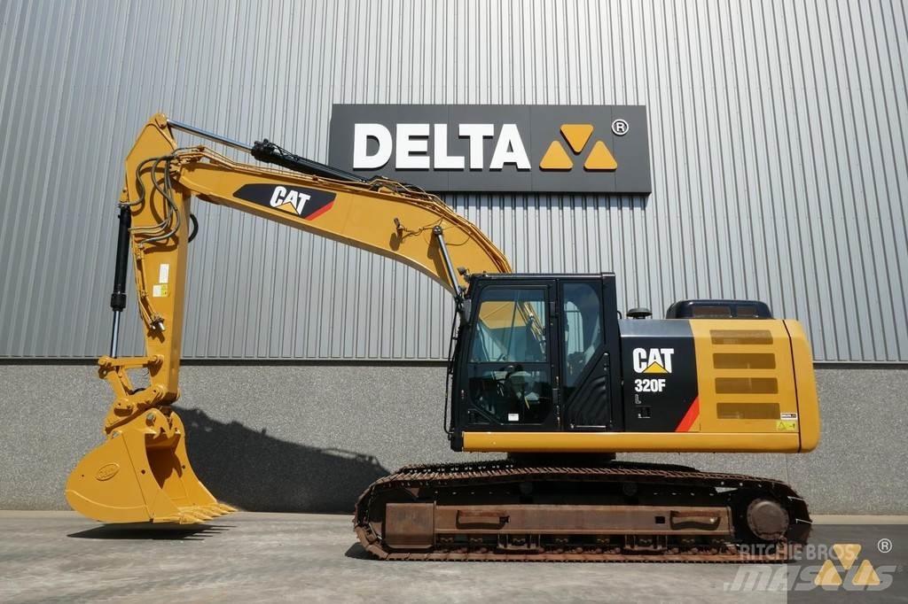 CAT 320FL Gravemaskiner på larvebånd