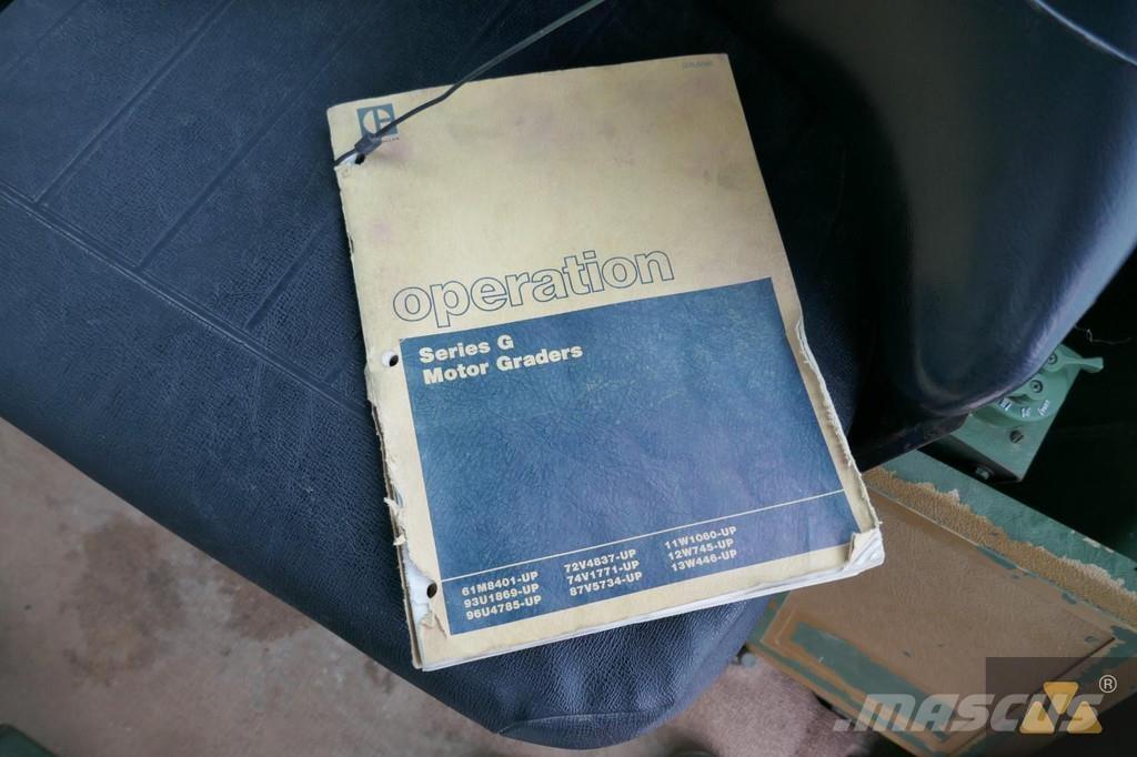 CAT 130G Ex-army Vejhøvle / Gradere