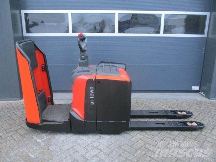 Toyota LPE 250 El-palleløftere med platform