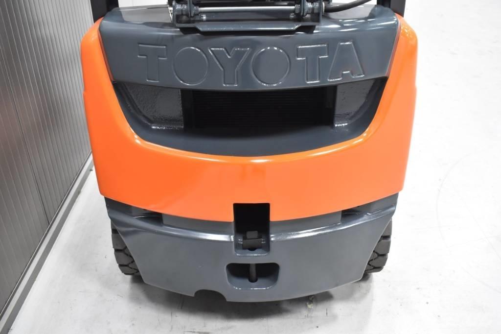 Toyota 02-8FGF18 LPG gaffeltrucks