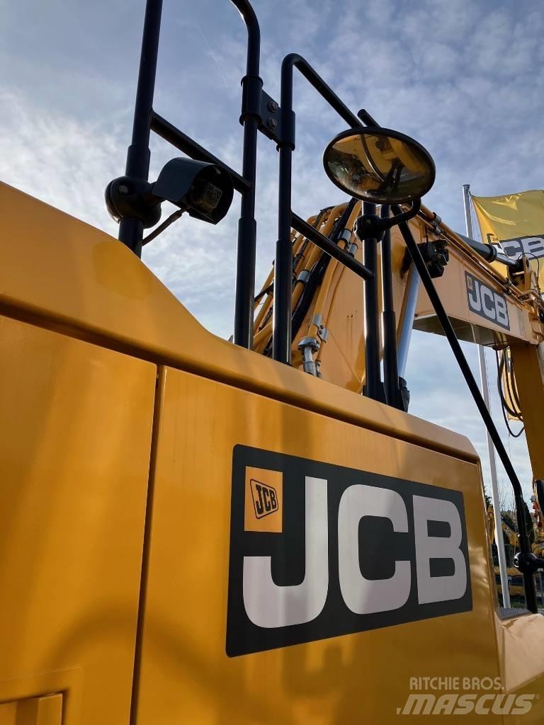 JCB 220X Gravemaskiner på larvebånd