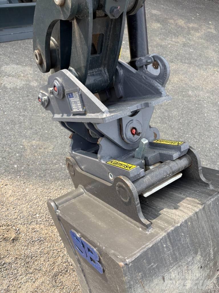Hyundai HX 25 AZ Minigravemaskiner