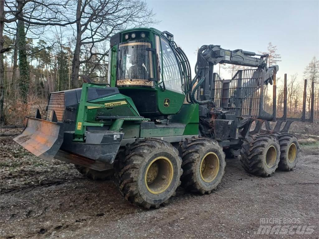 John Deere 1010 G Udkørselsmaskiner