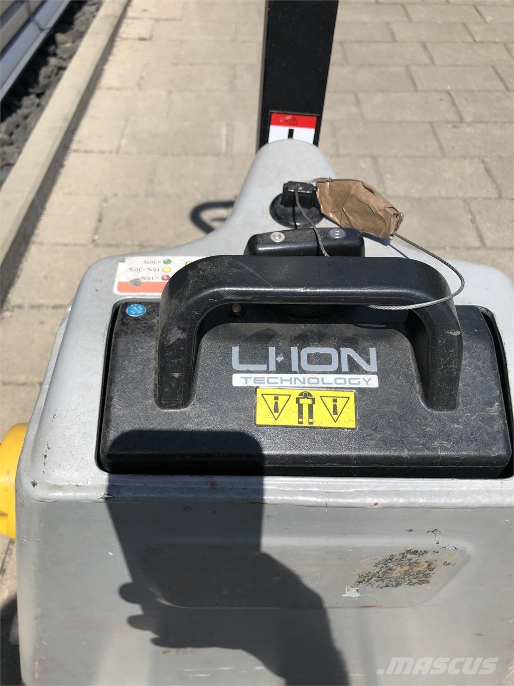 Still ECH 12 C Gaffelstabler med gående fører