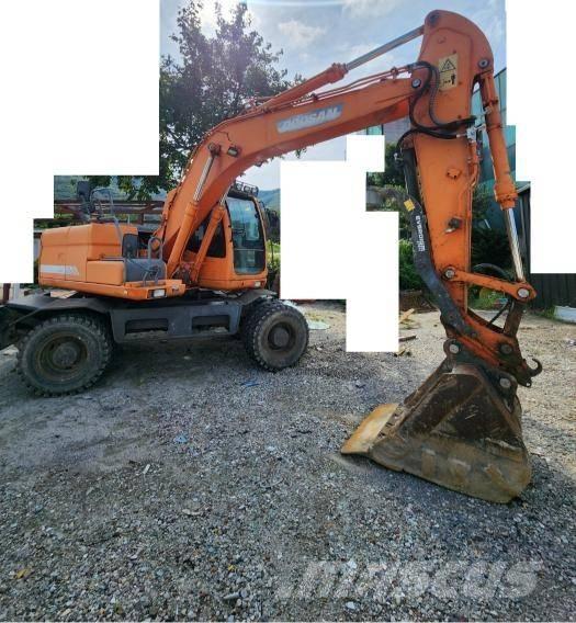 Doosan DX 140 W Gravemaskiner på hjul
