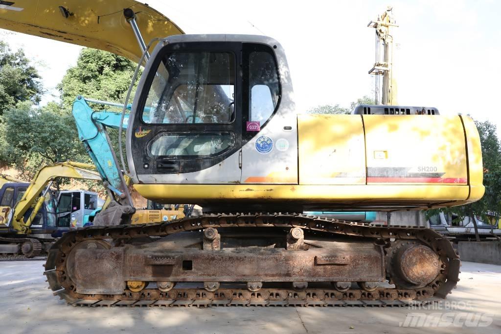 Sumitomo SH200A3 Gravemaskiner på larvebånd