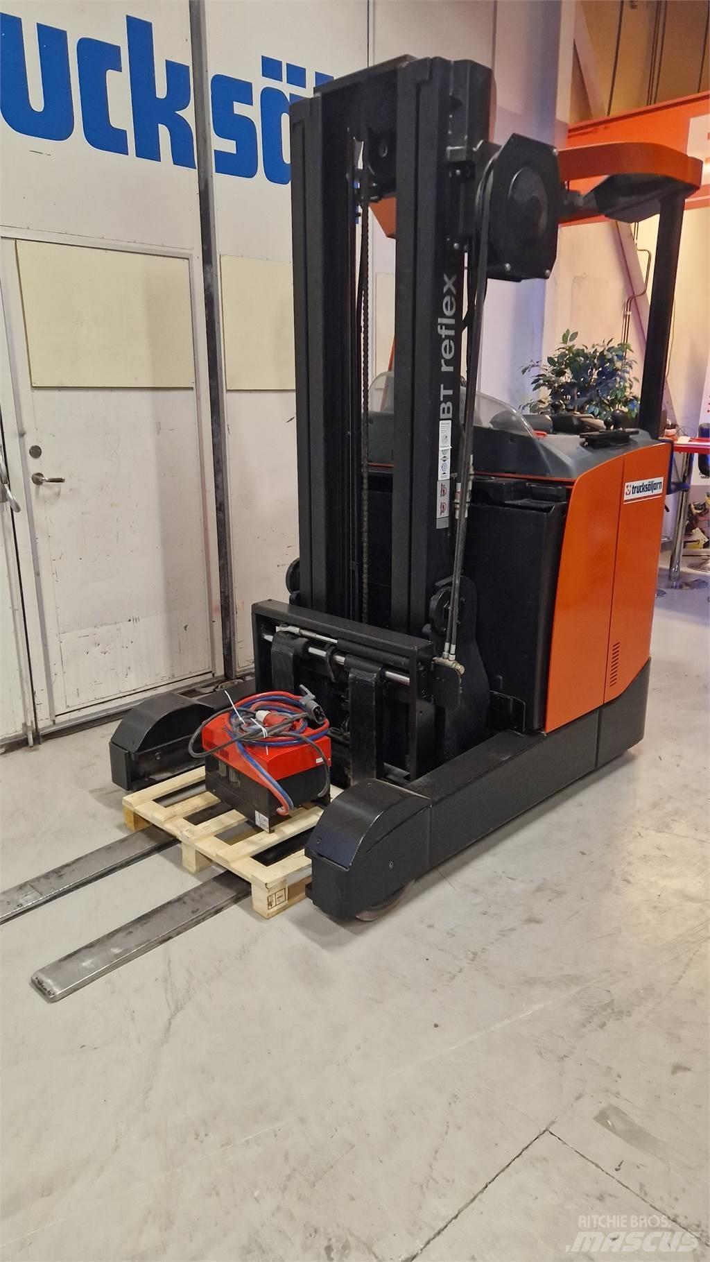 BT RRE200E Reachtruck