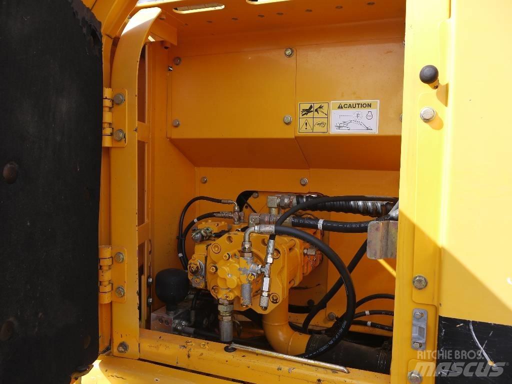 Hyundai R 140 LC-7 Gravemaskiner på larvebånd