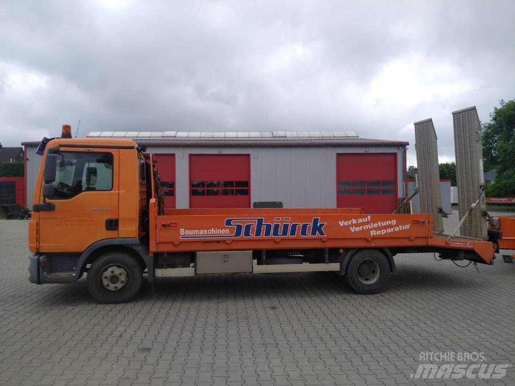 MAN TGL 12.250 Autotransportere / Knæklad