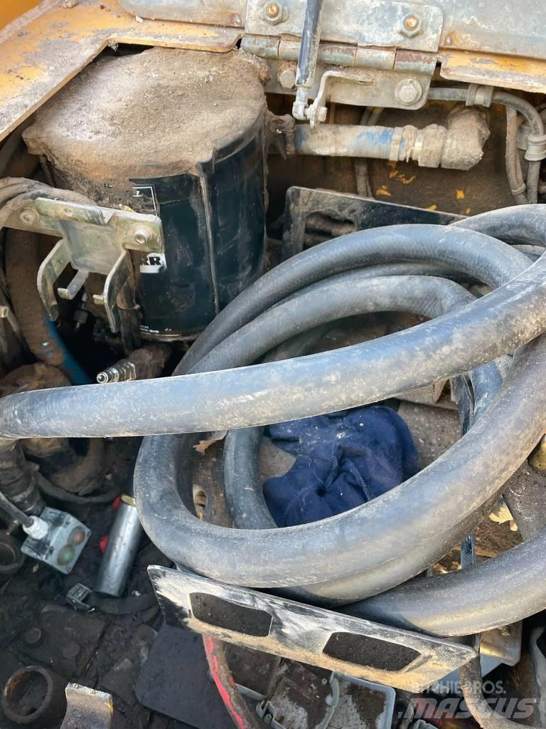 Liebherr R 926 LC Gravemaskiner på larvebånd