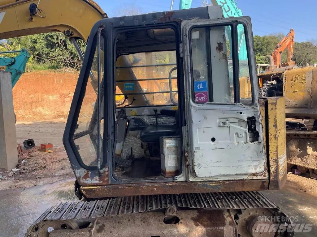 Sumitomo S160 Gravemaskiner på larvebånd