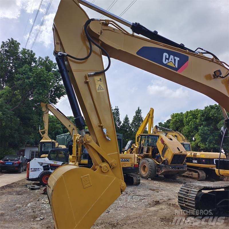 CAT 320 D L Gravemaskiner på larvebånd