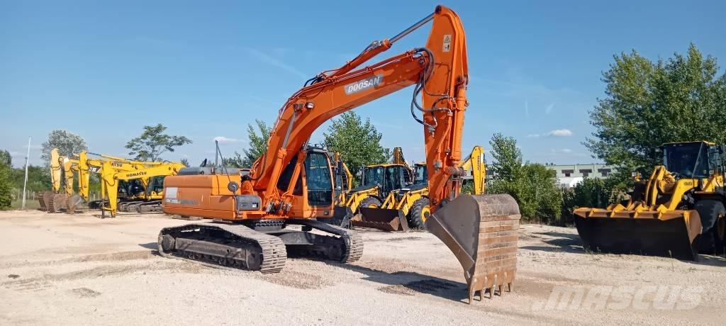 Doosan DX 255 LC Gravemaskiner på larvebånd