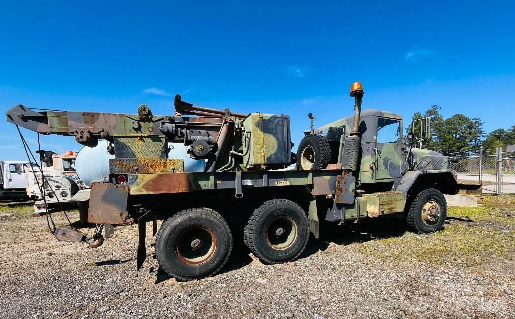 AM General M936 Bjærgningskøretøjer
