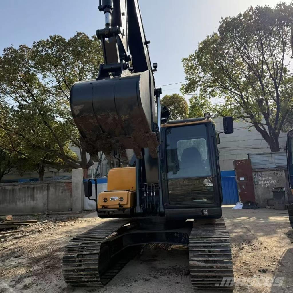 Hyundai R150LC-9S Gravemaskiner på larvebånd