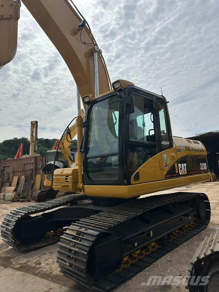 CAT CAT320D Midi-gravemaskiner 7t - 12t