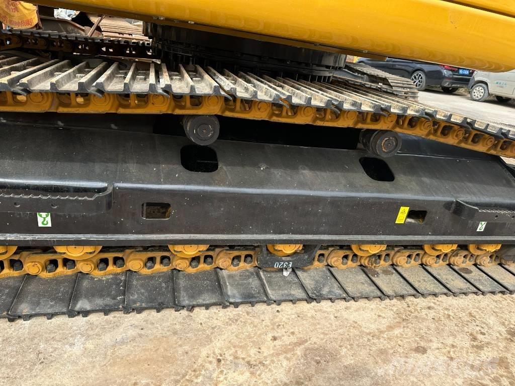 CAT CAT320D Midi-gravemaskiner 7t - 12t
