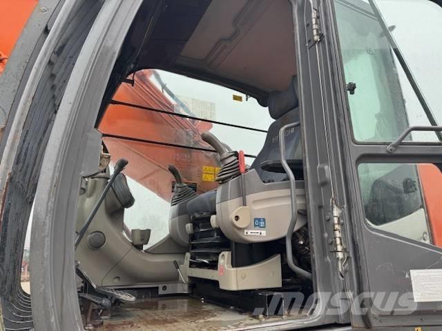 Hitachi ZX 350 LC N Gravemaskiner på larvebånd