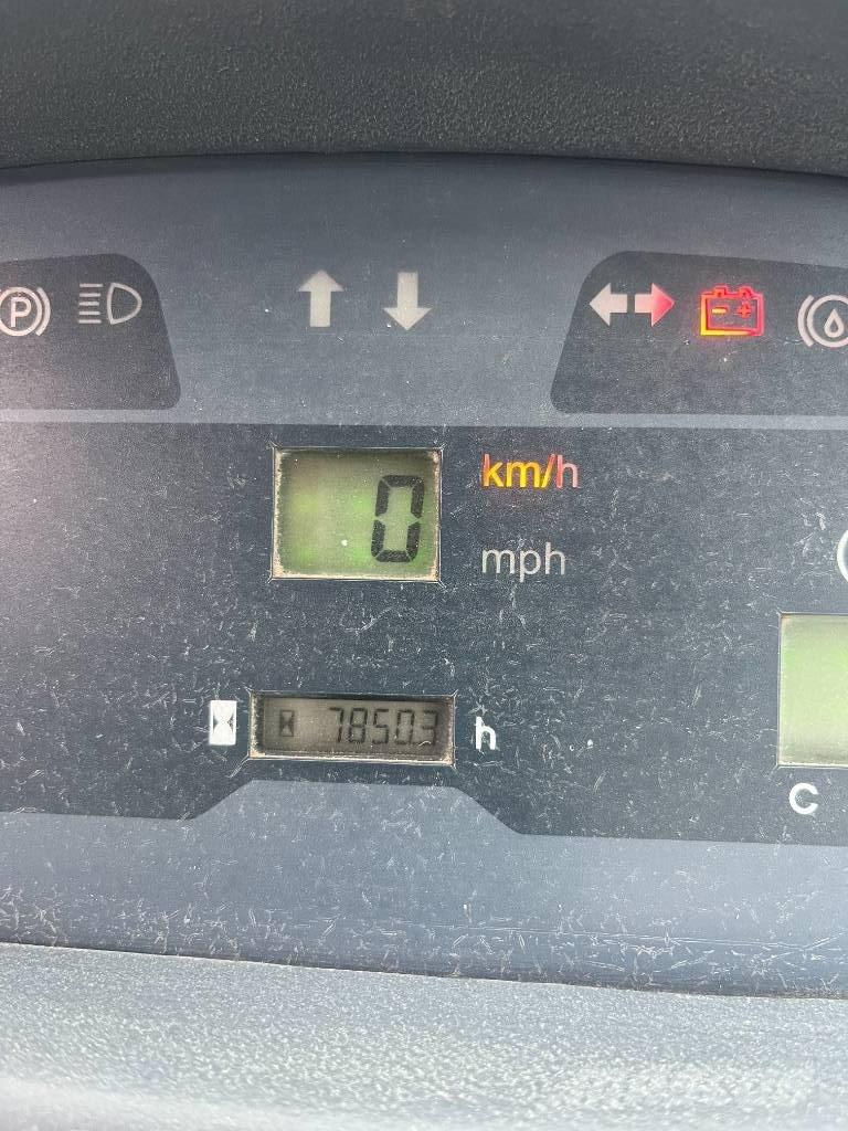 Komatsu WA 80-5 Læssemaskiner på hjul