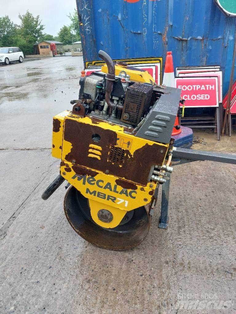 Mecalac MBR71 Enkelt tromle