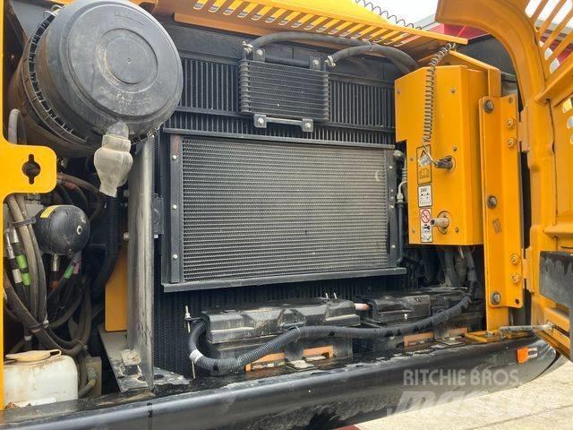JCB JS 175 W Gravemaskiner på hjul