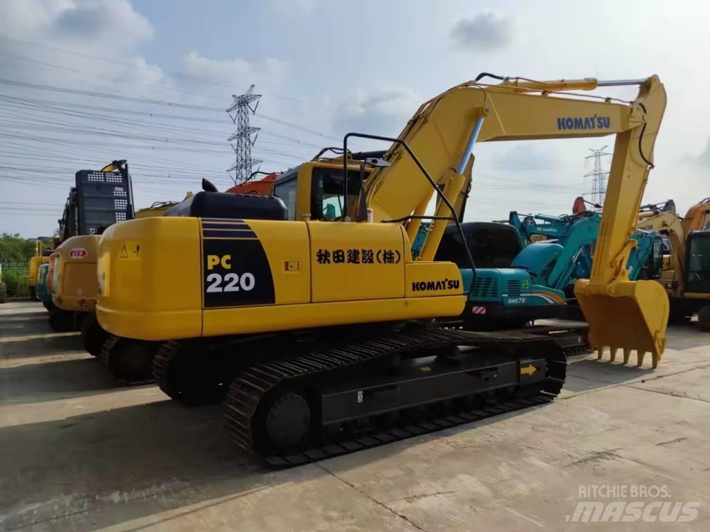Komatsu PC 220 Gravemaskiner på larvebånd