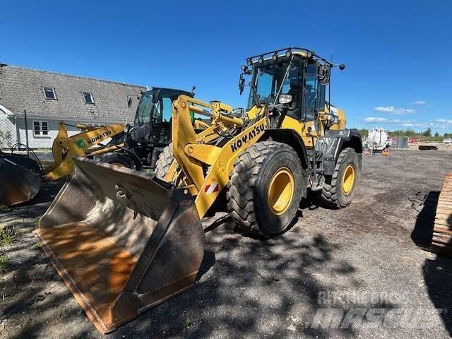 Komatsu WA200-8 Læssemaskiner på hjul