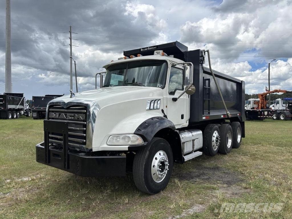 Mack GRANITE GU813 Lastbiler med tip