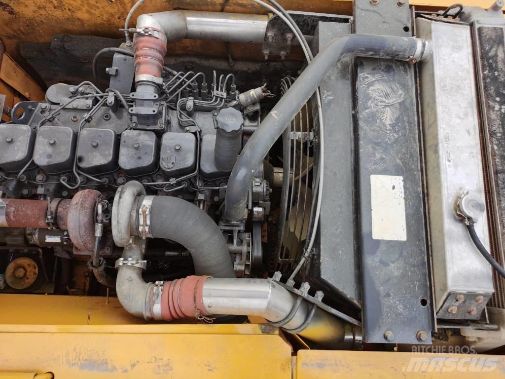 Hyundai R225LC-7 Gravemaskiner på larvebånd