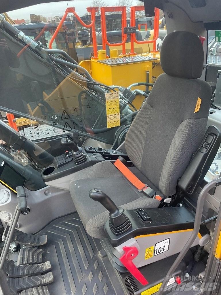 Volvo EC250EL Gravemaskiner på larvebånd