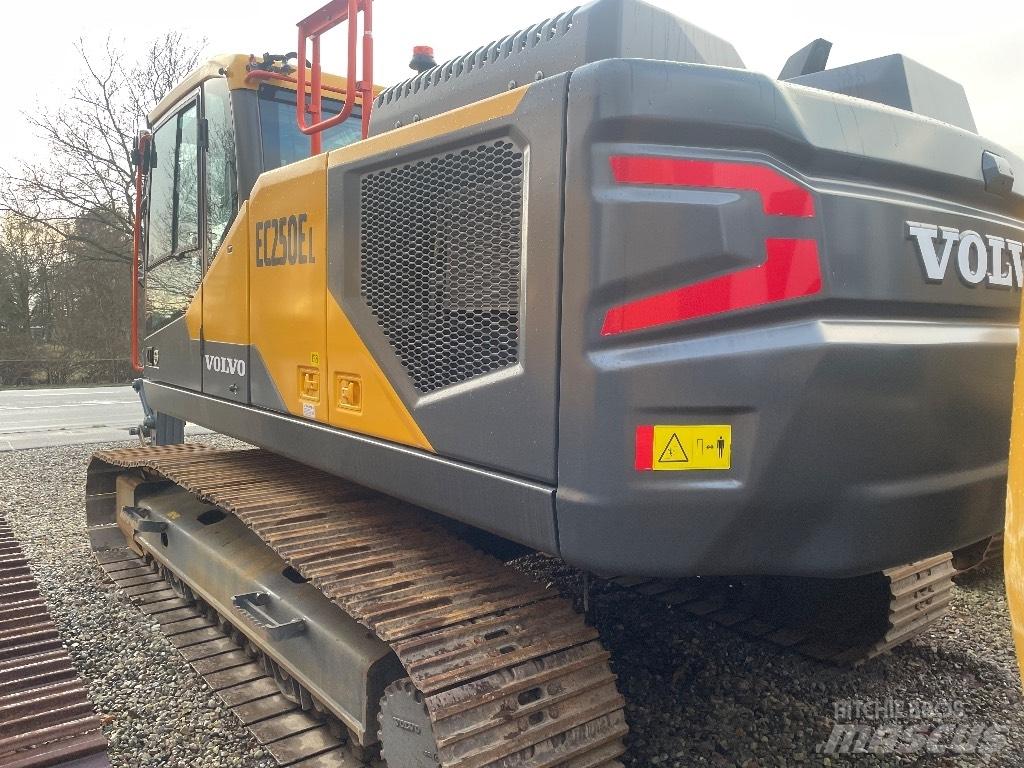 Volvo EC250EL Gravemaskiner på larvebånd