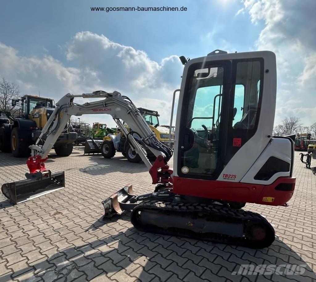 Takeuchi TB 225 Minigravemaskiner