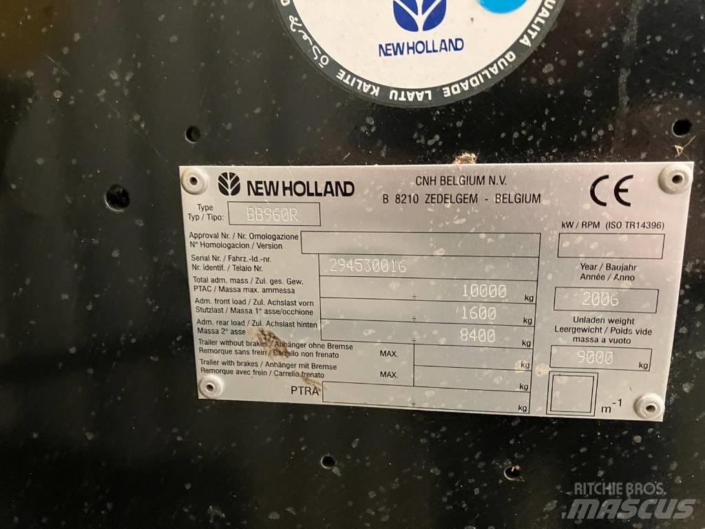New Holland BB960A Pressere til firkantede baller