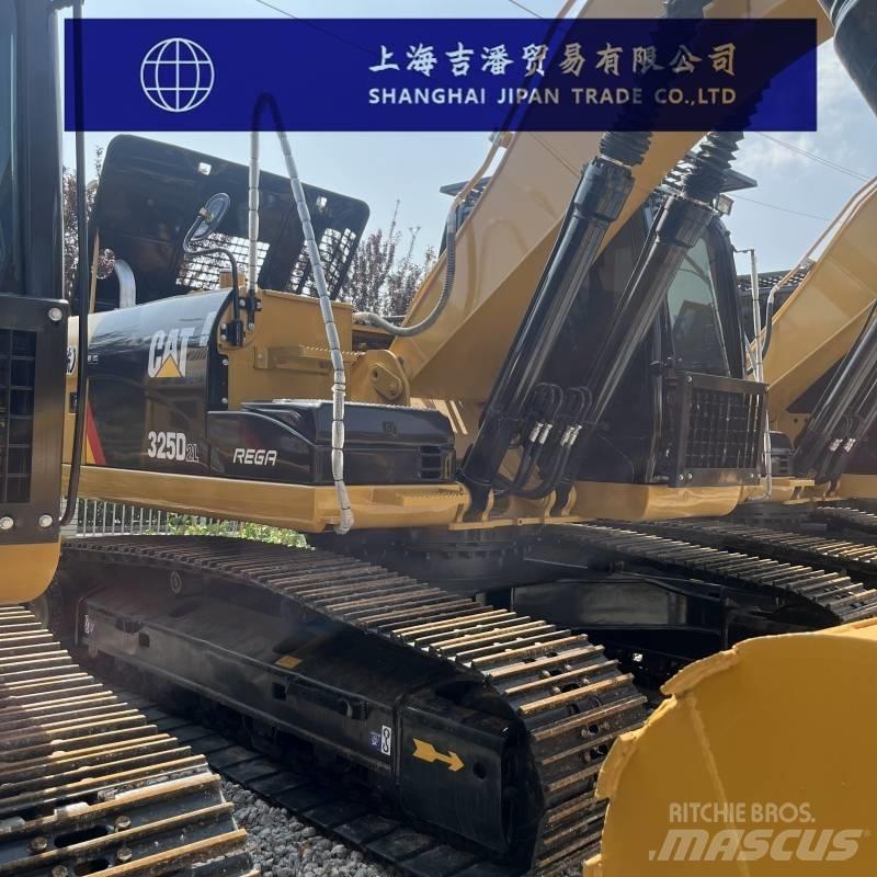CAT 325 D Gravemaskiner på larvebånd