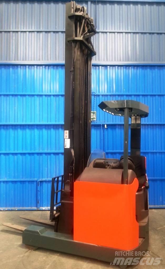 Toyota 7 FBRE 16 Reachtruck