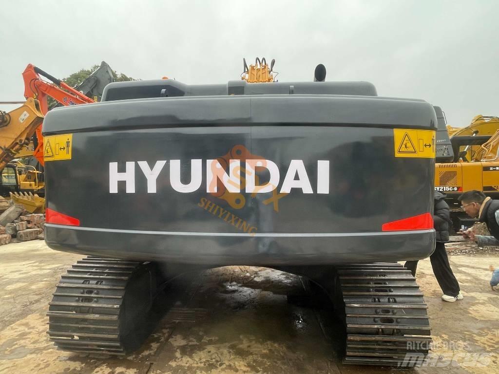 Hyundai Robex 220 Gravemaskiner på larvebånd