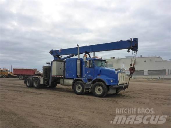 Kenworth T800B Lastbil med kran