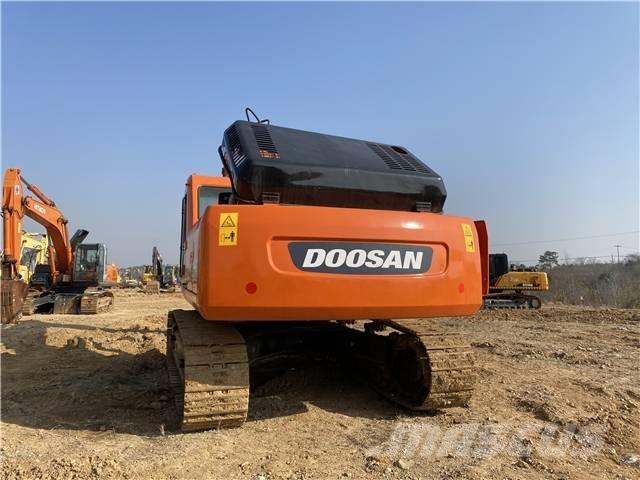 Doosan DH300 Gravemaskiner på larvebånd