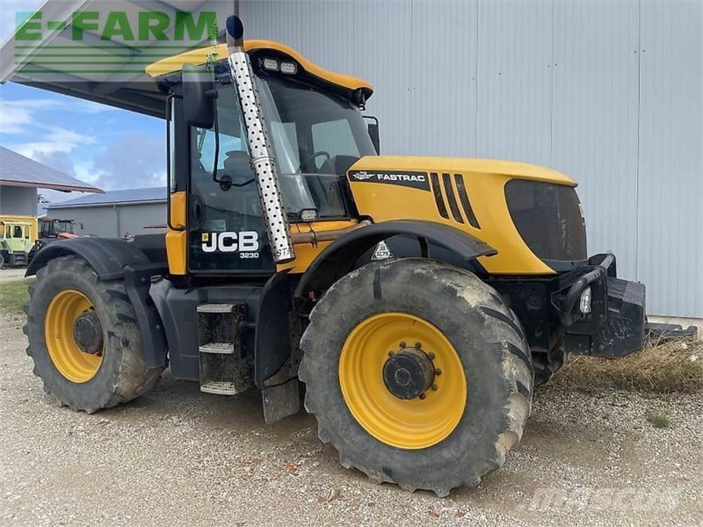 JCB fastrac 3230 Traktorer