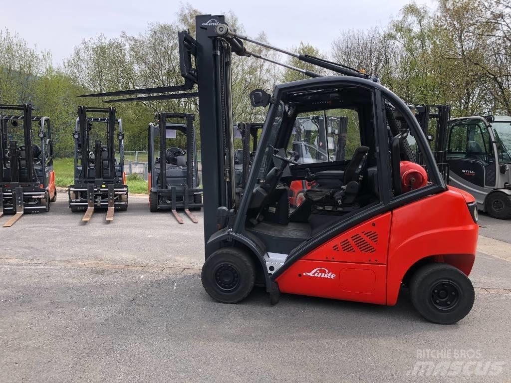 Linde H 25 T LPG gaffeltrucks