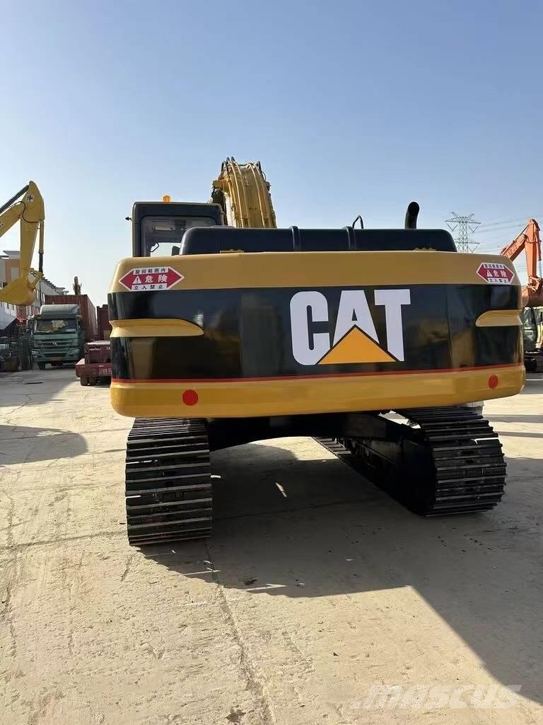 CAT 325 B L Gravemaskiner på larvebånd
