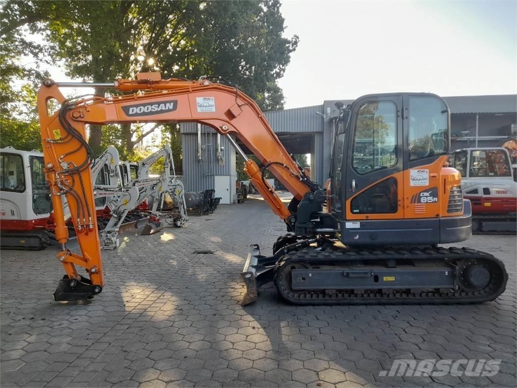 Doosan DX85R-3 Midi-gravemaskiner 7t - 12t