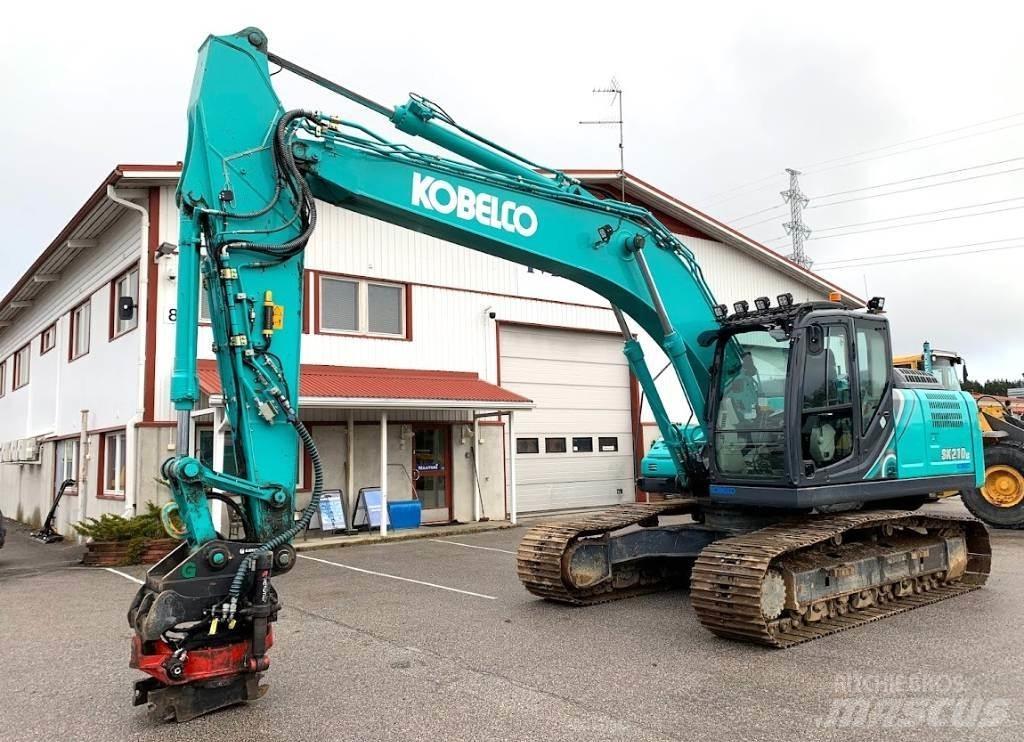 Kobelco SK210LC-10 Gravemaskiner på larvebånd